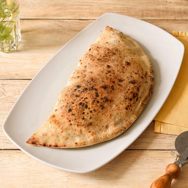Calzone 4 formaggi